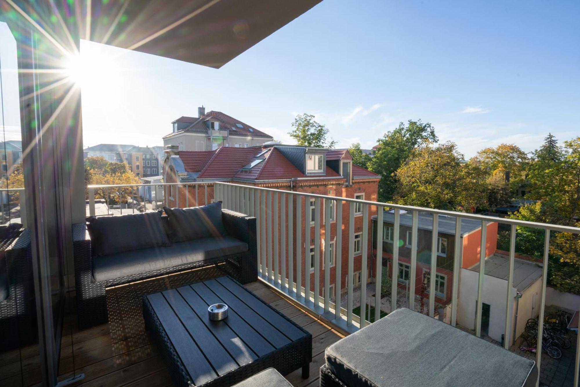 Supreme City Dream Mit Terrasse Und Parkplatz - 110M² Dresden Exterior photo